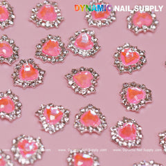 30 pcs 3D Pink Ruby Heart Rhinestone Charm for Nails Art Design (Pink stones + Silver claws base)