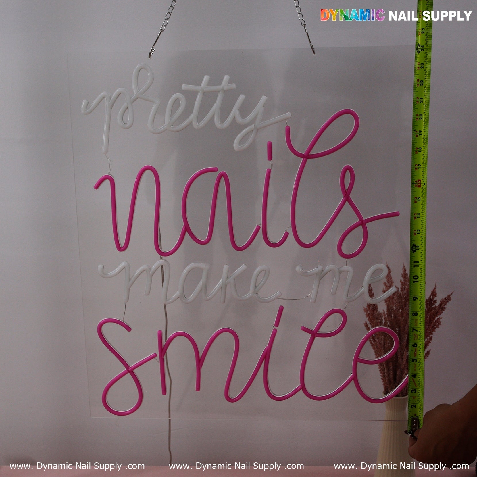 Bold & Bright "Pretty Nails" Neon LED Sign – Eye-Catching Wall Light for Salons & Beauty Spaces